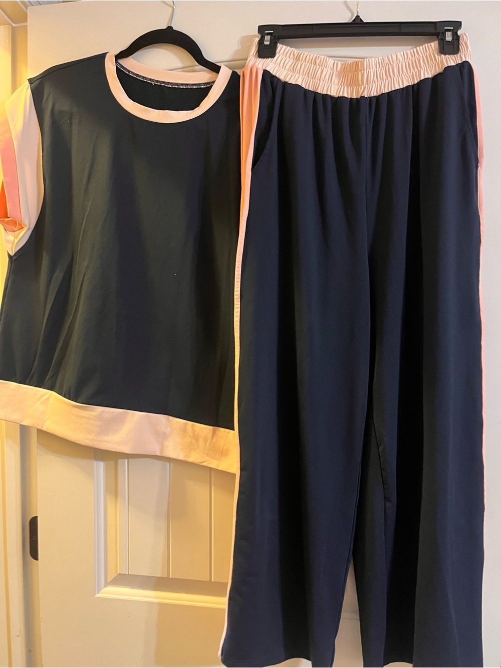 Women’s Wide-Leg Lounge Pants in Navy with Light Pink Trim